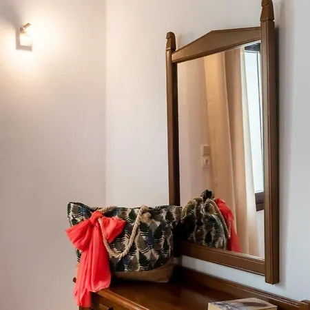 Casa Mavili, Top Location - Cozy Interiors Casa de Férias